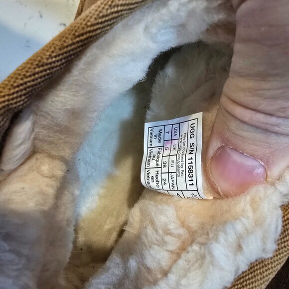 UGG Classic Ultra Mini New Heights Chestnut Suede Boot 1158311 Women's Size 7 - Picture 9 of 9